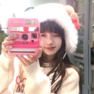 彼女
